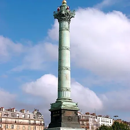 Bastille Secret Szálloda 2*