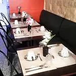 Bastille Secret Otel