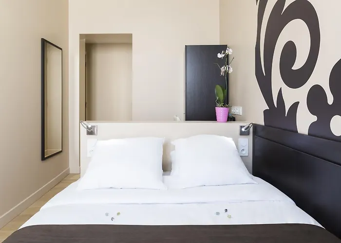 Hotel Bastille Secret 2*