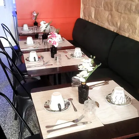 Bastille Secret Otel